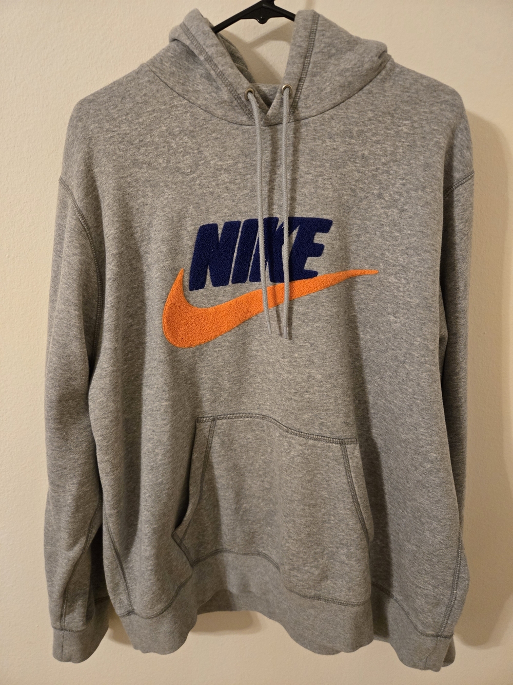 Nike Sportswear Fleece Hoodie – Gray/Orange
